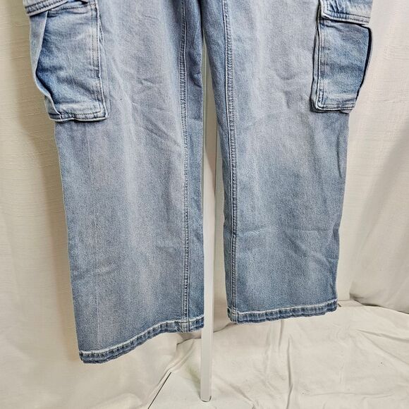 On 34th Wide Leg High Rise Utility Cargo Jeans Size 10 - Picture 6 of 10